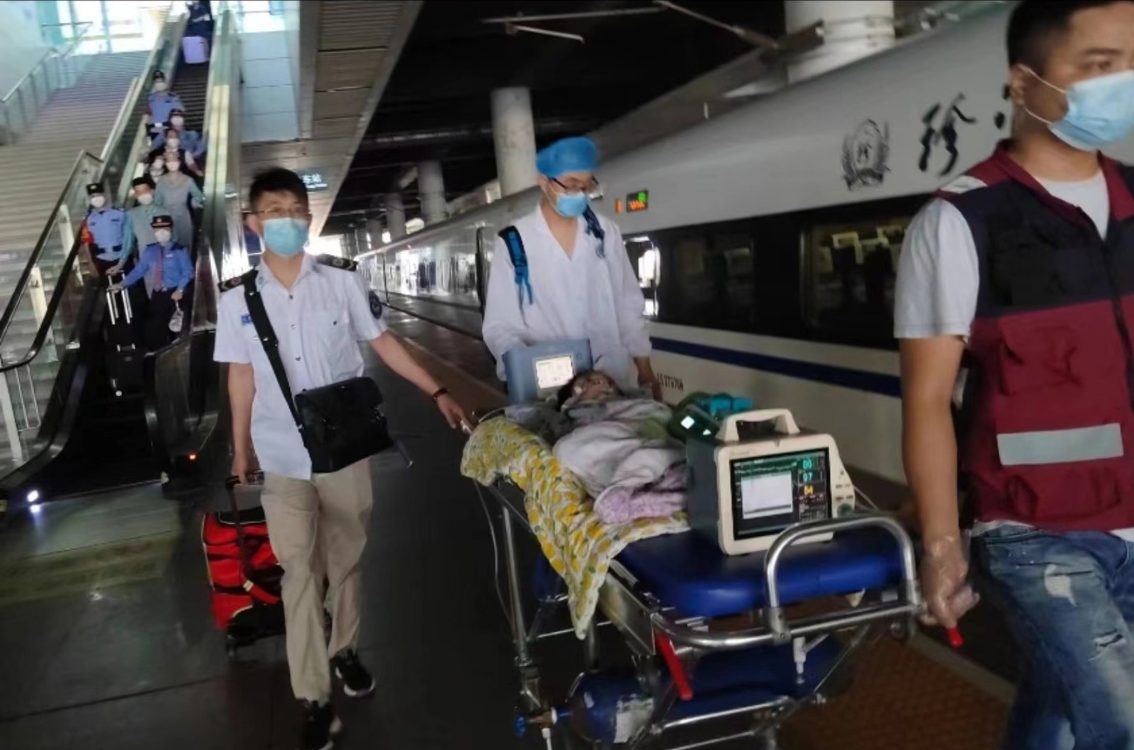 扶沟县高铁转运公司